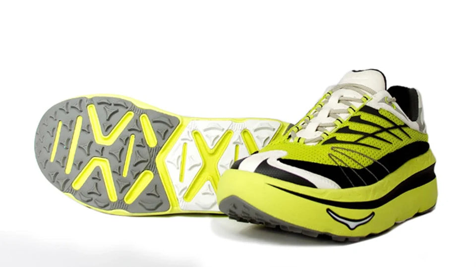 Running-Shoes-Enable-Bad-Form-And-Cause-Overuse-Injuries peluva