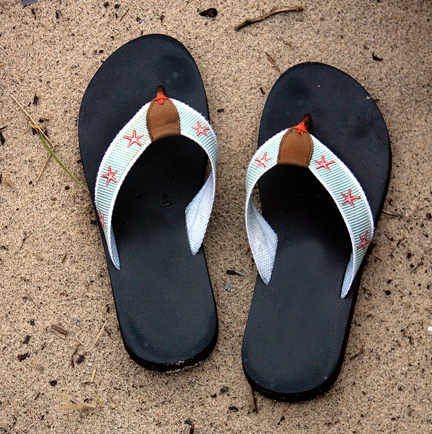 Are-My-Flip-Flops-Minimalist peluva
