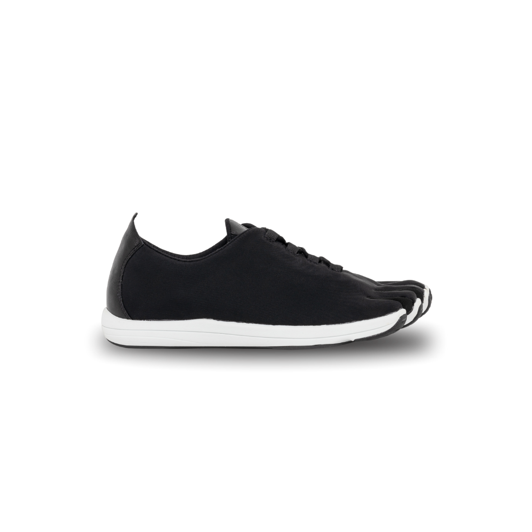 Women's Strand Lightweight Trainer Peluva